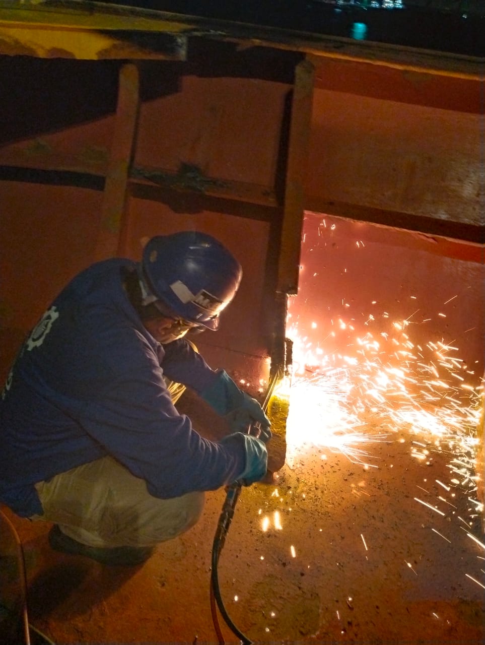 Steel Works - AS Rainbow Group marine engineering service